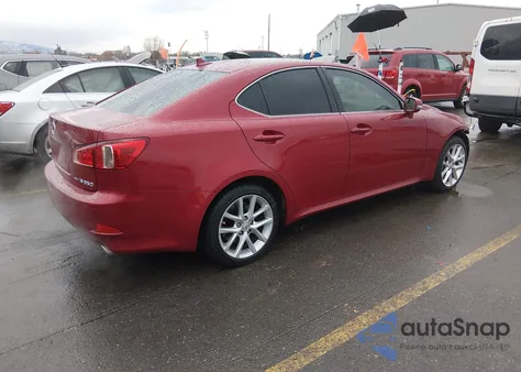 2011 Lexus Is 350 z USA, uszkodzony, nr VIN JTHCE5C20B5001503